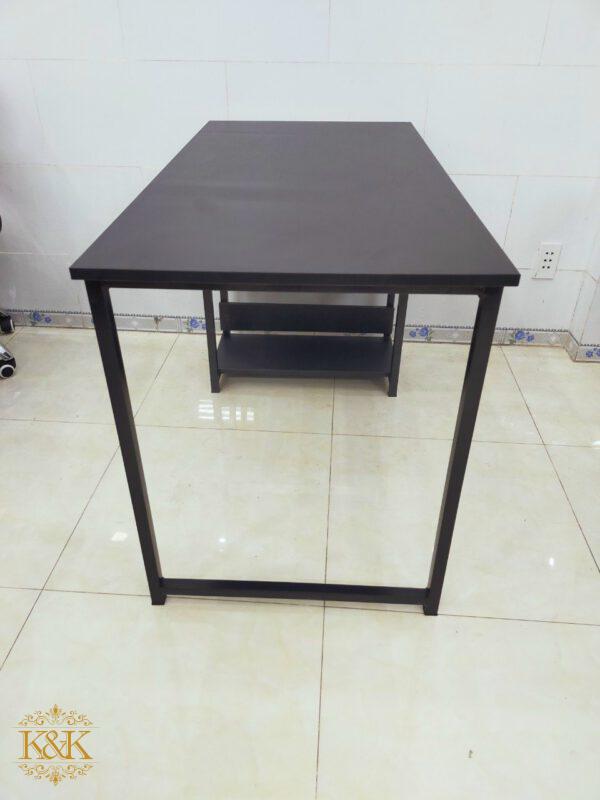 z3769288150292_e7daeaa4124c8ba6e2f38f63ded16105 Bàn 2 Kệ 03