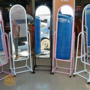 z3858221053746_b758f9b79af91585c738e9beea340c29 Gương Decor 3 Màu Xinh Xắn