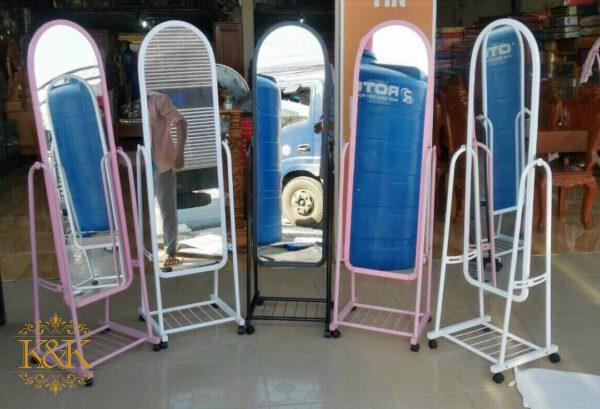 z3858221053746_b758f9b79af91585c738e9beea340c29 Gương Decor 3 Màu Xinh Xắn