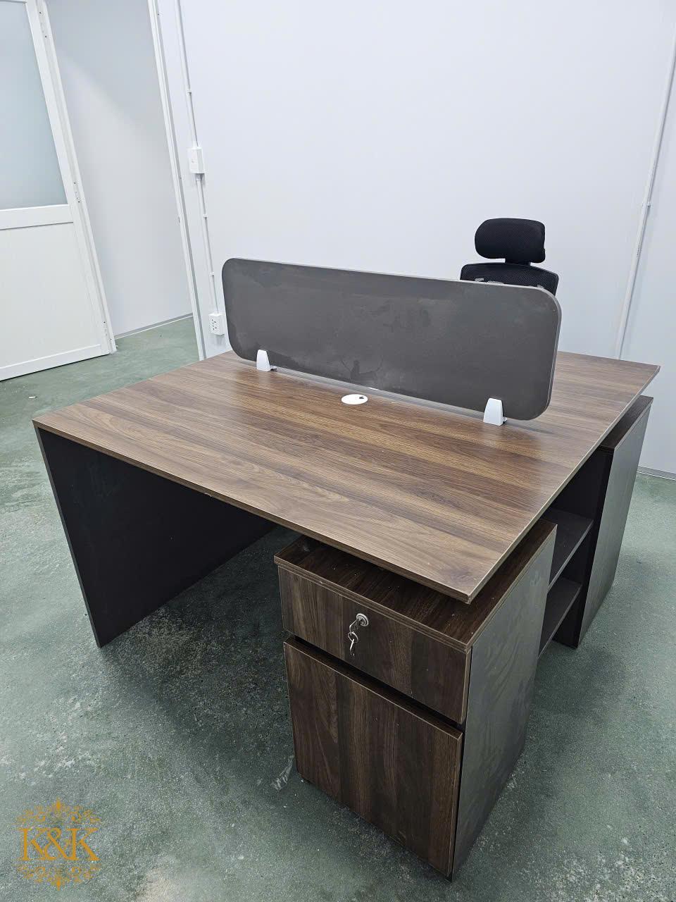 Bàn làm việc nhân viên Nội Thất Kiên Khang - ảnh 5