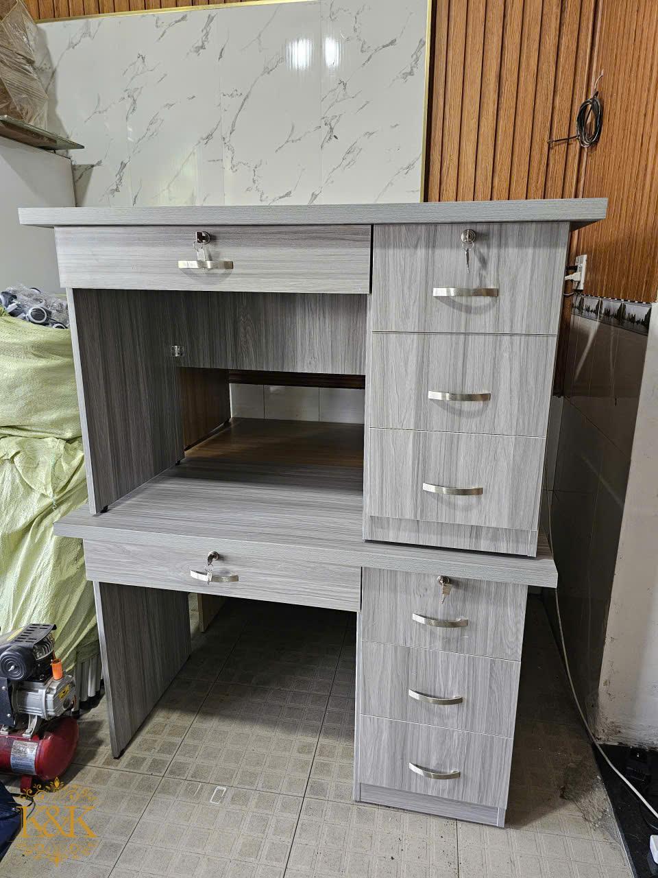 Bàn làm việc nhân viên Nội Thất Kiên Khang - ảnh 8