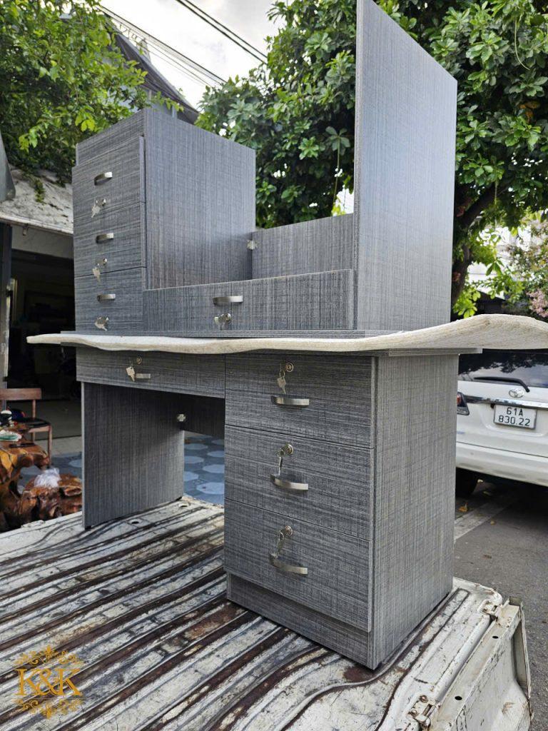 Bàn làm việc nhân viên Nội Thất Kiên Khang - ảnh 9